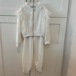 NEW! Mama Luma Girls white tracksuit. Includes jacket and joggers. Size 7/8